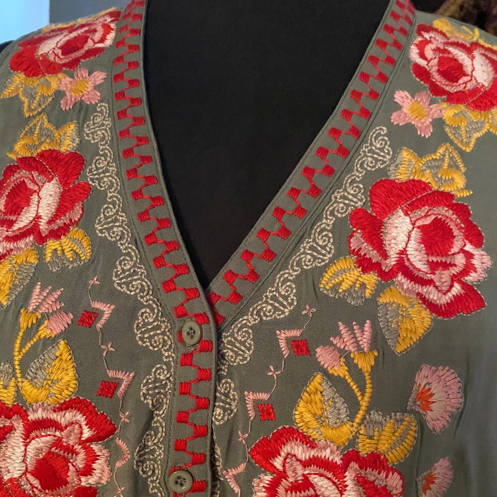 #126 Embroidered top by Blue Rain